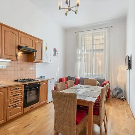 Daire Old Town Home-1 By Interhome Prag