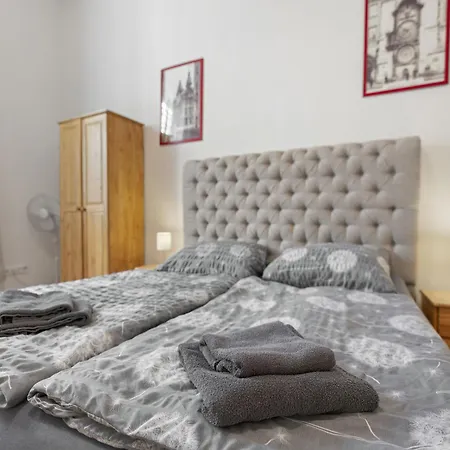 Daire Old Town Home-1 By Interhome Prag