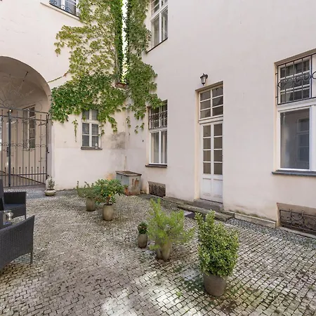 Old Town Home-1 By Interhome * Praga