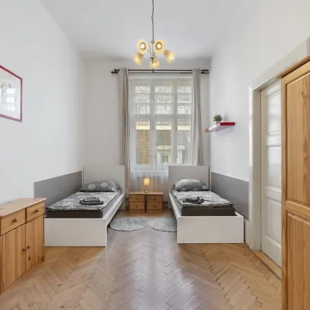 Old Town Home-1 By Interhome Daire