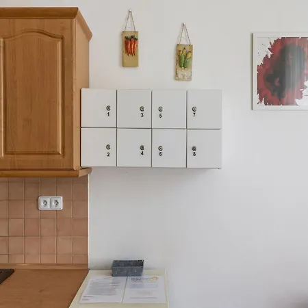 Old Town Home-1 By Interhome * プラハ